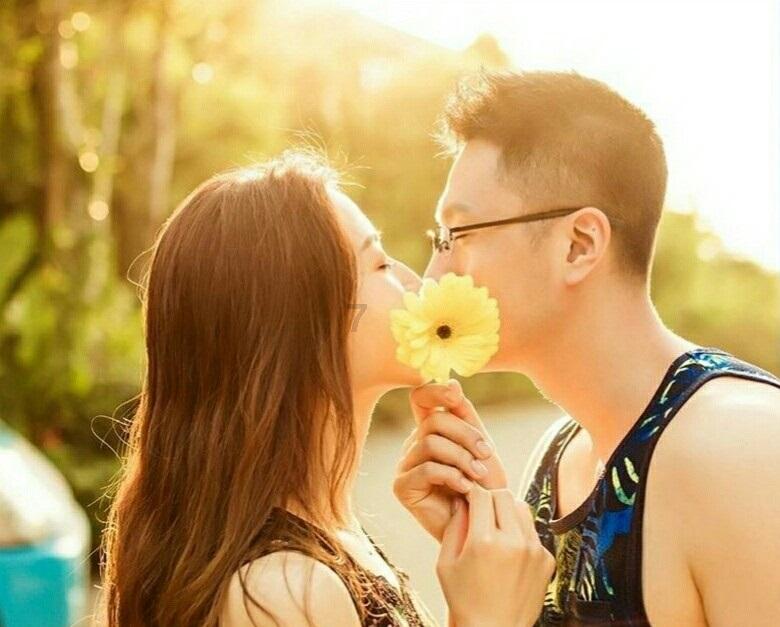 上百辆车奖励优秀企业